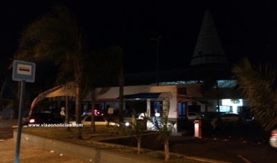 Vítima luta com assaltantes e evita sequestro relâmpago. Criminosos acabam presos pela PM