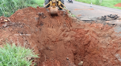 Prefeitura inicia recuperação de erosões e reconstruções de galerias na zona leste