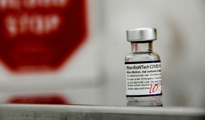 Covid-19: Marília aplica 4ª dose da vacina para pessoas acima de 35 anos