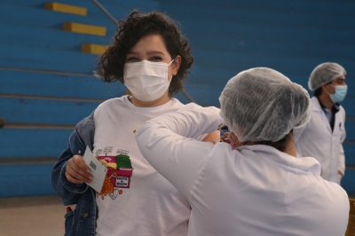 Covid-19: 2ª dose da vacina para jovens com mais de 18 anos será quarta-feira, em Marília