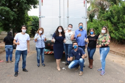 Fundo Social entrega mais 750 cestas básicas e doces 