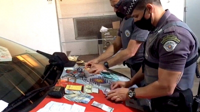 Trio é preso pela PM em Marília após assaltar construtora