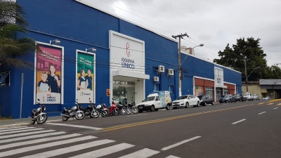 Colégio Esquema Único de Marília faz entrega do "Oscar" a alunos 