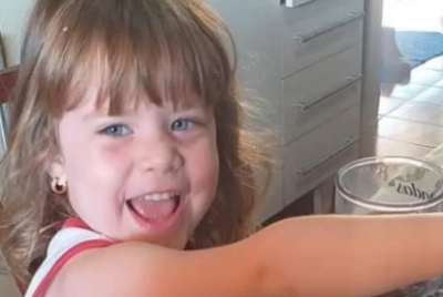 Menina de 4 anos morre afogada em piscina de chácara