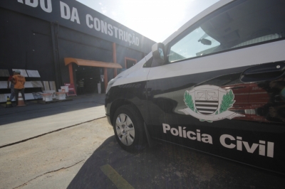 Homem morre ao tentar furtar loja de materiais de construção, na região