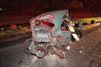 Carro falha e mata casal em colisão