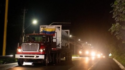 Caminhões com mais de 100 mil m³ de oxigênio da Venezuela chegam a Manaus