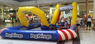 Marília Shopping recebe circuito de carrinhos elétricos