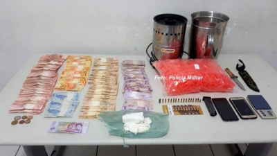 Foragido da justiça é preso com droga e munições na zona oeste