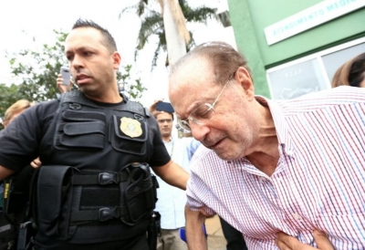 Defesa diz que Maluf pode ficar cego e pede liberdade
