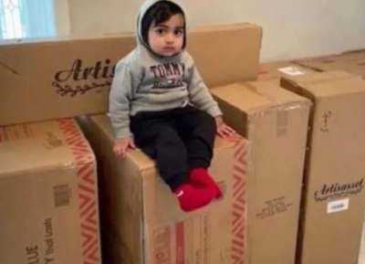 Garoto de 2 anos compra mais de R$ 10 mil em móveis com celular da mãe