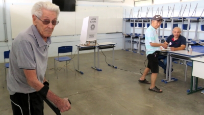 Aos 93 anos, ex-vereador Aldo Coneglian dá exemplo de cidadania em Marília