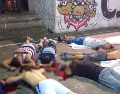 Chacina deixa 8 mortos em quadra de torcida