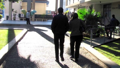 Baixas temperaturas prosseguem neste fim de semana e idosos preocupam