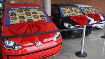  Tauste sorteia 12 carros em prêmios