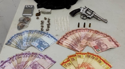 PM faz operações em Garça e apreende drogas, arma e dinheiro