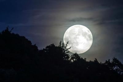 Superlua poderá ser vista hoje na América do Sul e Norte