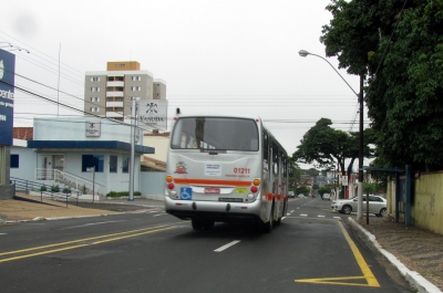 Ir ao trabalho de transporte público faz bem à saúde