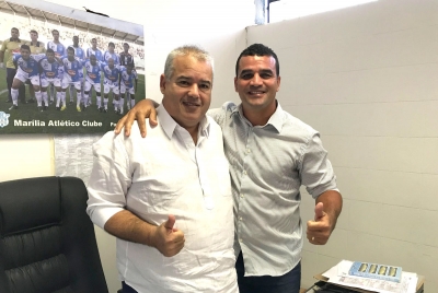 Ex-atacante Nei Bala visita Secretaria de Esportes para divulgar o Jogo dos Campeões