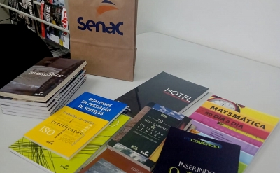 Senac Marília promove campanha contra a fome e troca livro por alimento