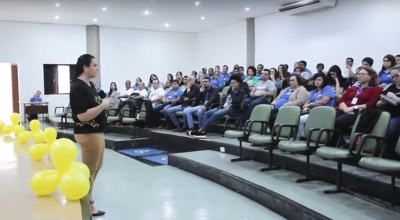 Colaboradores da Unimar participam de palestra sobre a Valorização da Vida 