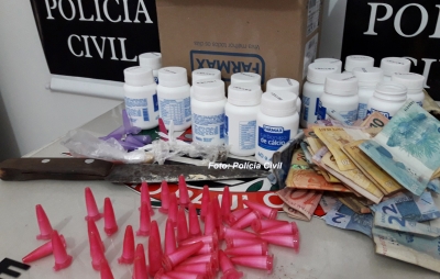 Traficantes usam até cartão de débito. Casais são presos pela DISE