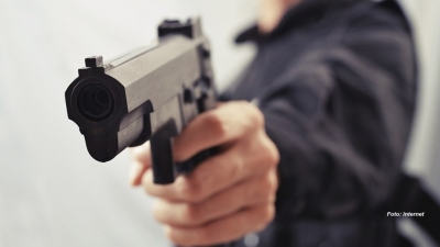 Polícia procura quadrilha que manteve família de comerciante como refém