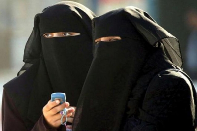Mulher vai levar 70 chibatadas por discutir com homem pelo WhatsApp