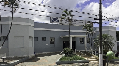 Número de crianças e adolescentes em UTI por COVID-19 sobe 61% no Estado
