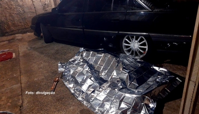 Polícia procura atiradores acusados de matar homem