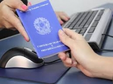 Quem trabalha 6 meses não tem mais direito a seguro desemprego