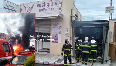 Incêndio destrói estoque de fábrica de uniformes em Marília