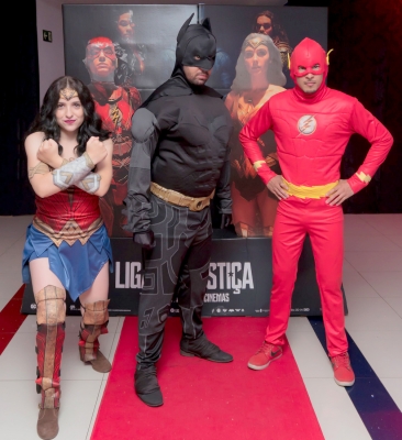 Filme ‘Liga da Justiça’, ganha sessão especial no Marília Shopping