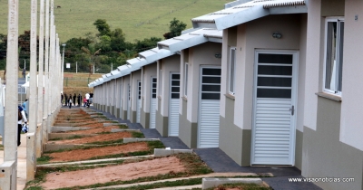 Trabalhador usa saques de contas inativas do FGTS para comprar imóveis