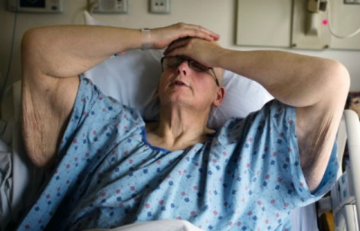 Após perder 294 kg, homem se prepara para trocar de pele nos EUA