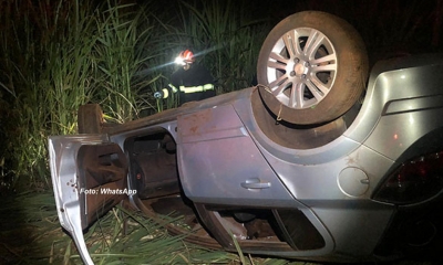 Motorista morre após capotar veículo na região