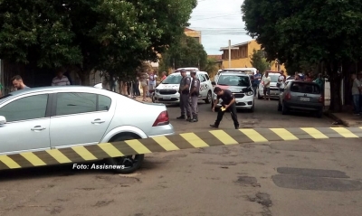 Homem é executado a tiros e facada, na região
