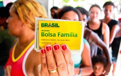 Após 18 anos, Bolsa Família faz seu último pagamento nesta sexta-feira