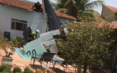 Queda de avião mata 3 em Rio Preto