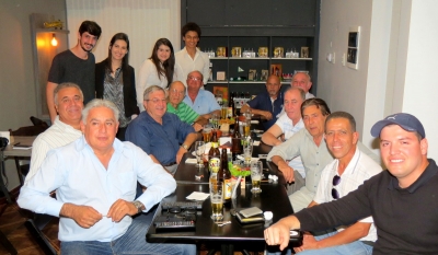 Grupo "Velhas Águias" reúne pilotos mais antigos e resgata a história da aviação mariliense