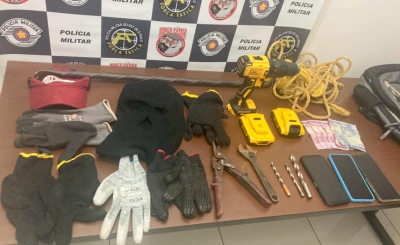 Quadrilha é presa pela PM antes de furtar dinheiro de cofre