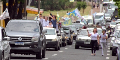 Camarinha promove carreata e confirma apoio aos protetores de animais de Marília