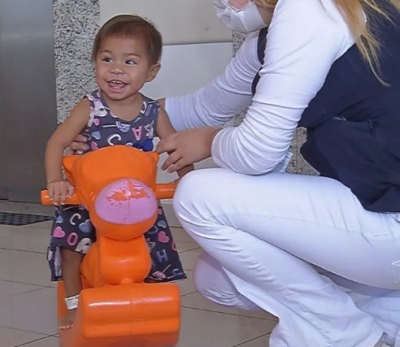 Criança Yanomami percorre 2,5 mil km para passar por cirurgia cardíaca