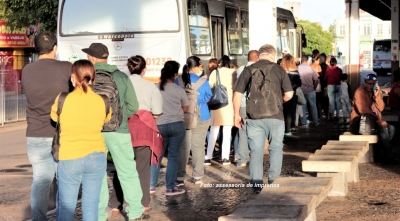 Após reclamações de superlotação, AMTU promete colocar mais ônibus
