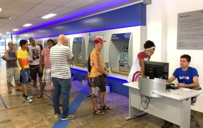 Nascidos em setembro e outubro sem conta na Caixa podem sacar FGTS