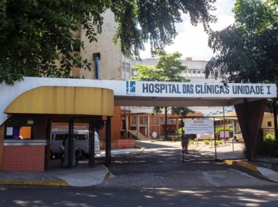 Após acidente de moto, homem de 28 anos morre no Hospital das Clínicas