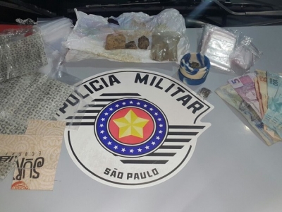 Traficante é preso com drogas alucinógenas 