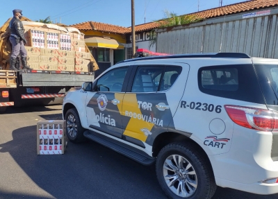 Motorista de caminhão é preso em flagrante e TOR apreende carregamento com cigarros contrabandeados 