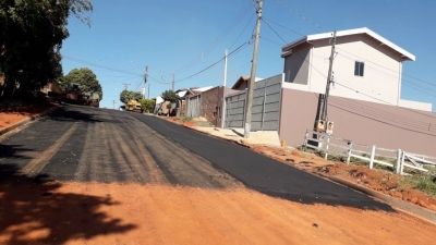Programa Asfalto Novo conclui mais uma etapa, na zona oeste