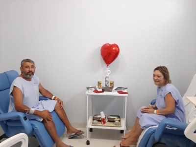 Funcionários de hospital preparam 